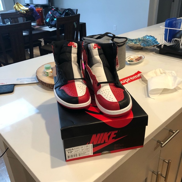 Nike Retro Jordan 1 Homage To Home DS 10.5 - Picture 3 of 6